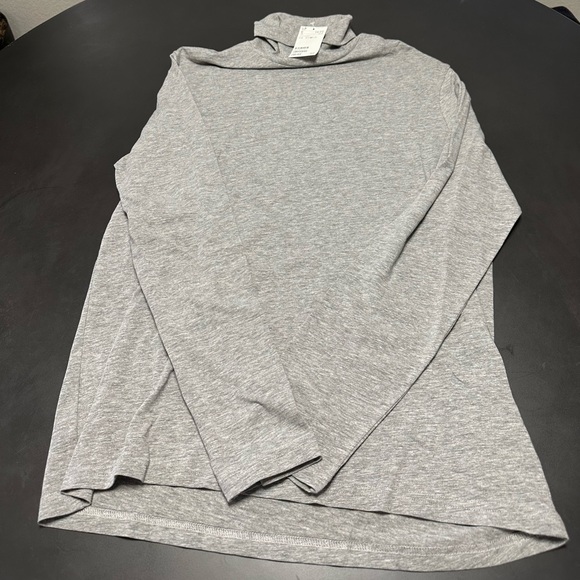 H&M Gray Turtleneck - Picture 1 of 1